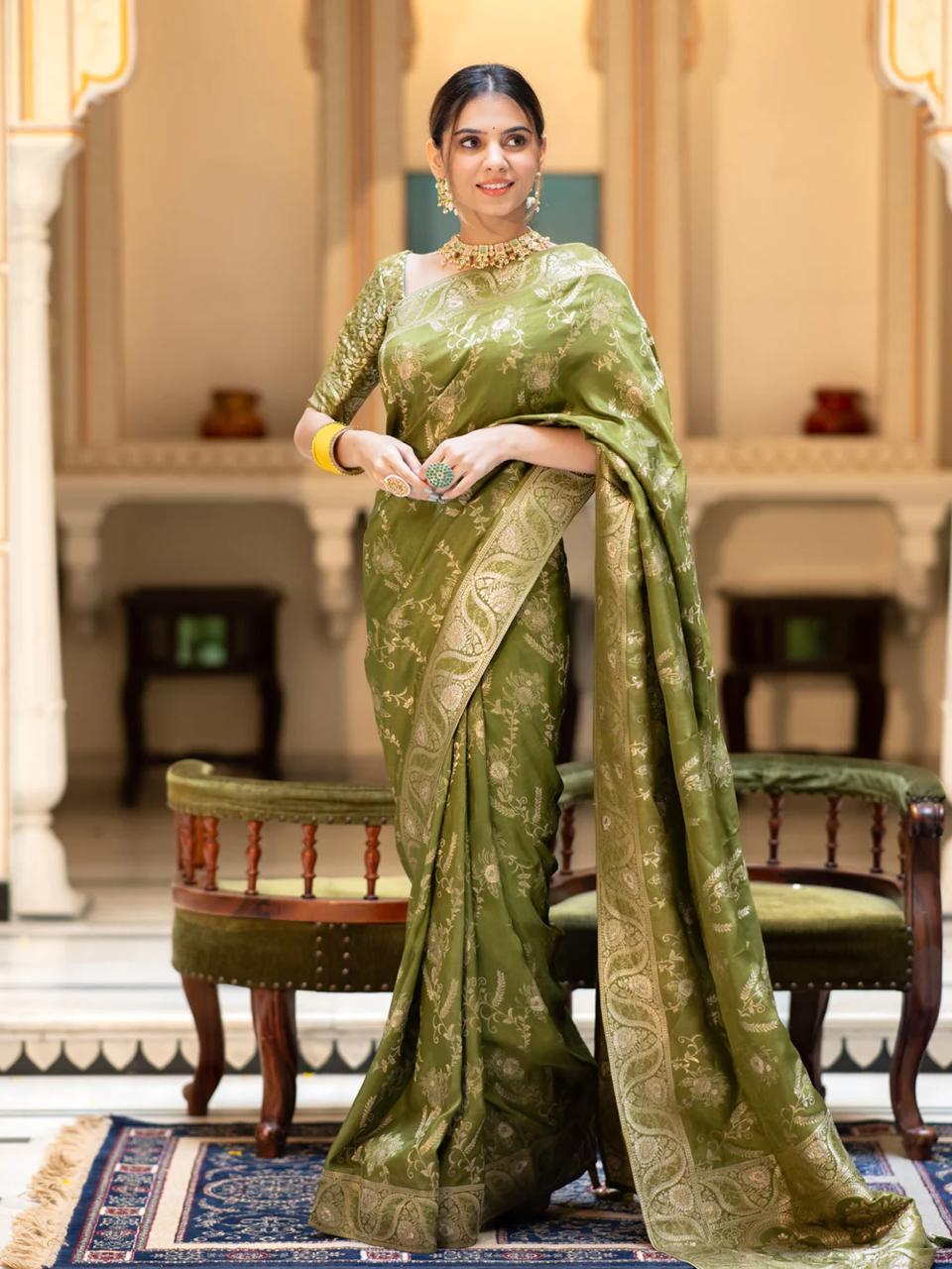 Mehndi Soft Silk Saree with Kanjivaram and Banarasi Jari Weaving