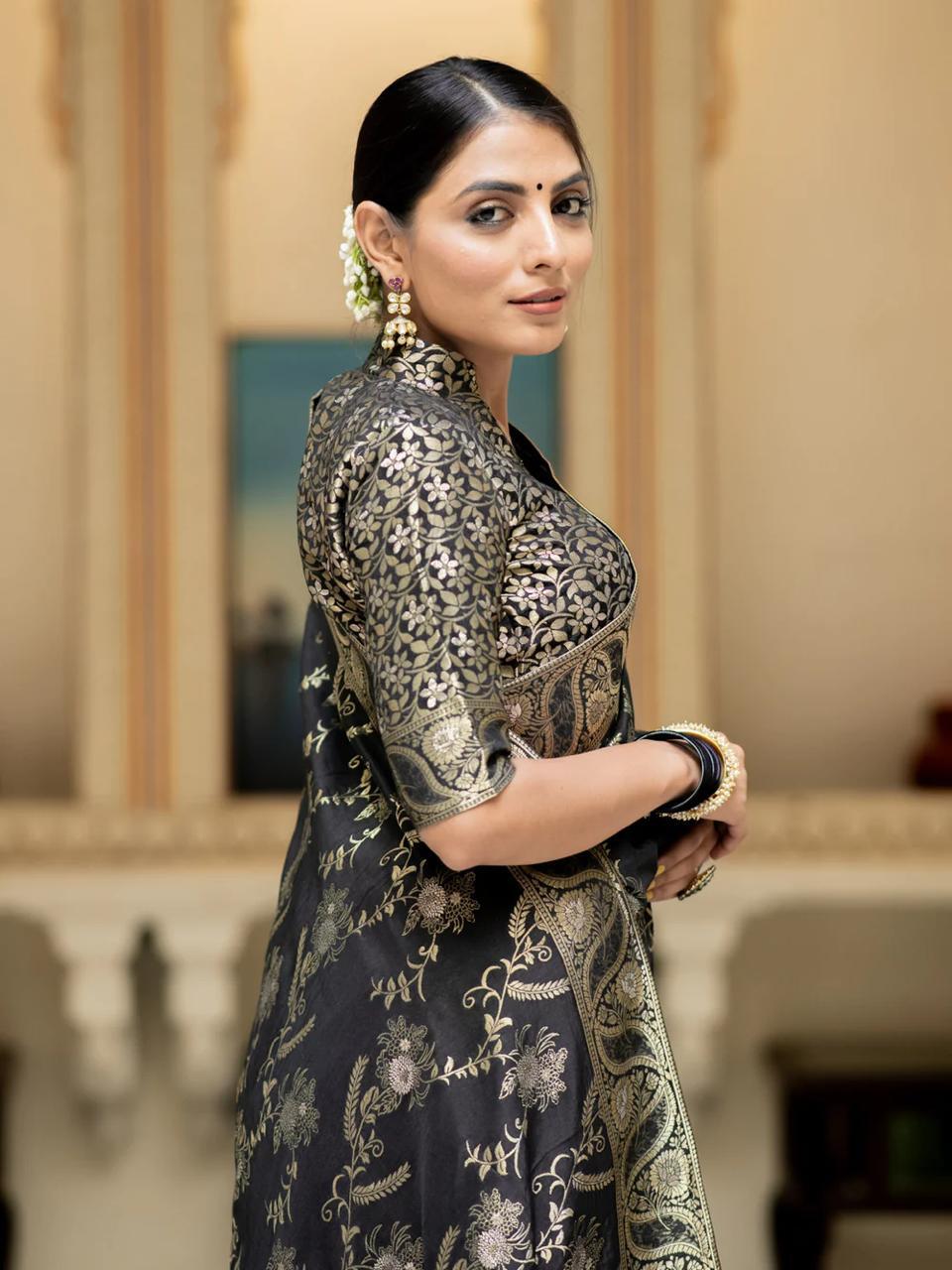 Black Kanjivaram Soft Silk Saree with Jari & Banarasi Weaving