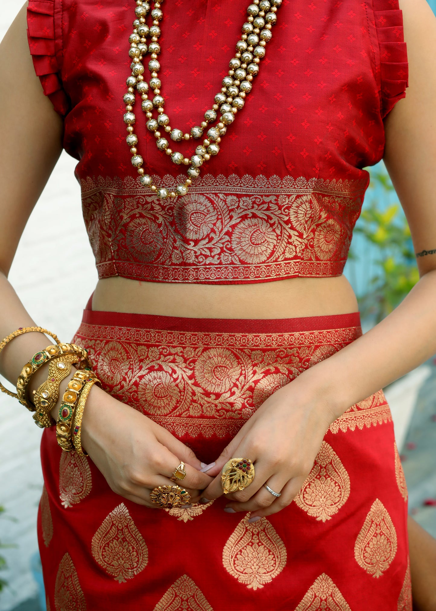 Exclusive Red Katan Litchi Silk Banarasi Saree Featuring Intricately Woven Zari Buttas
