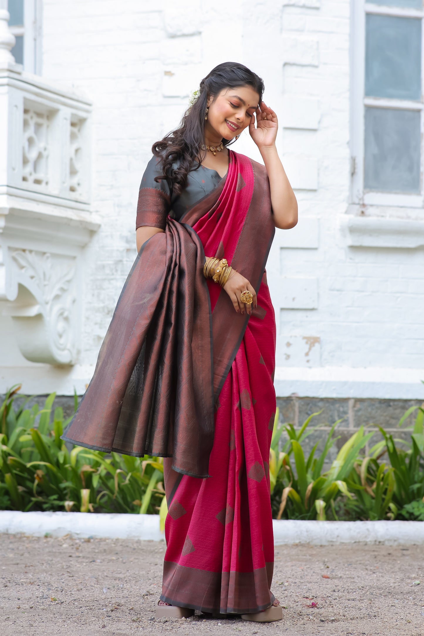 Rani Grey Litchi Soft Silk Banarasi Saree with Butta Zari Woven