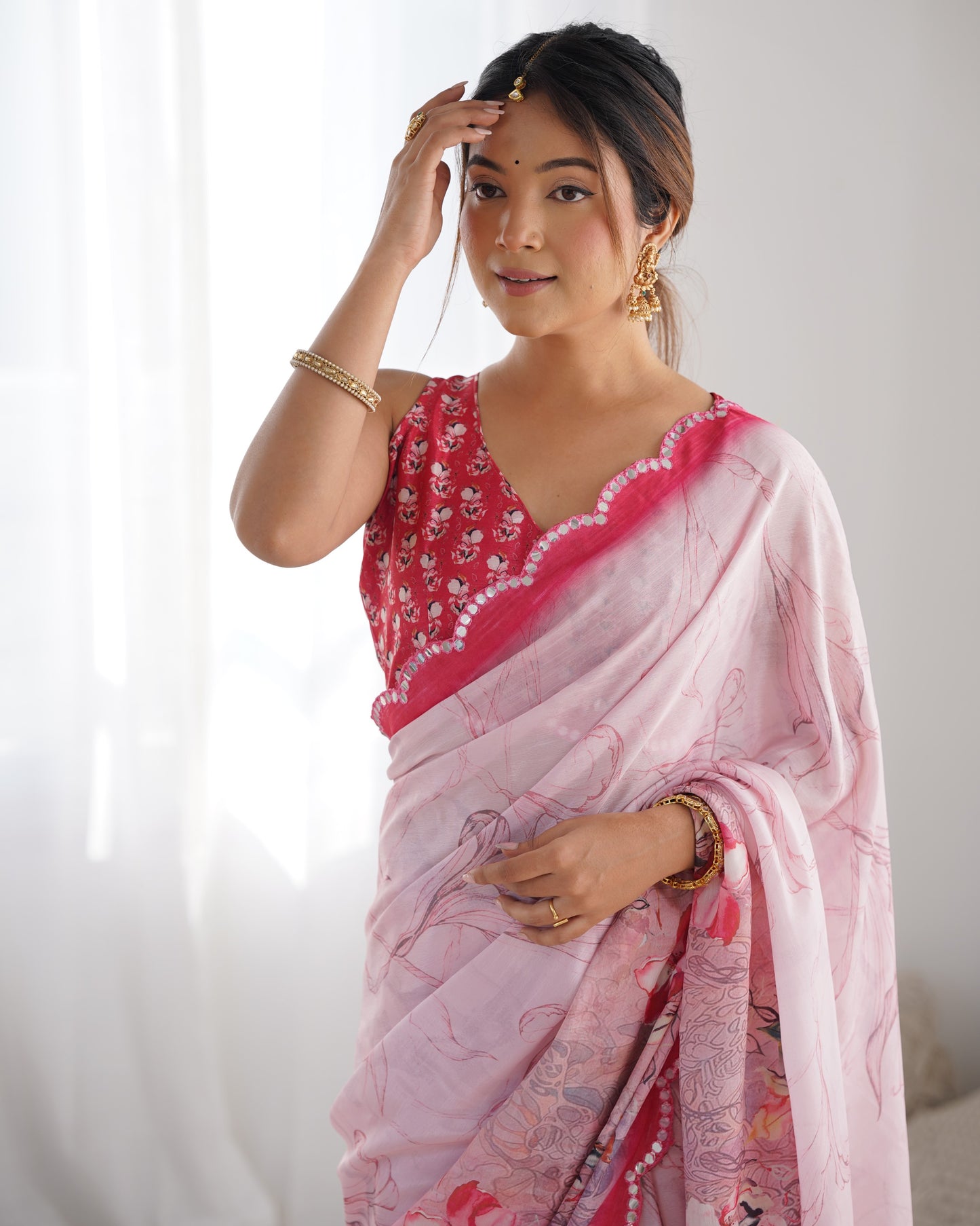 Light Pink Heavy Chinnon Saree with Print and Kutchi Mirror Lace Border