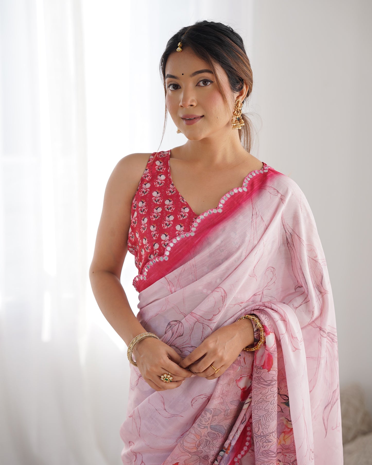Light Pink Heavy Chinnon Saree with Print and Kutchi Mirror Lace Border